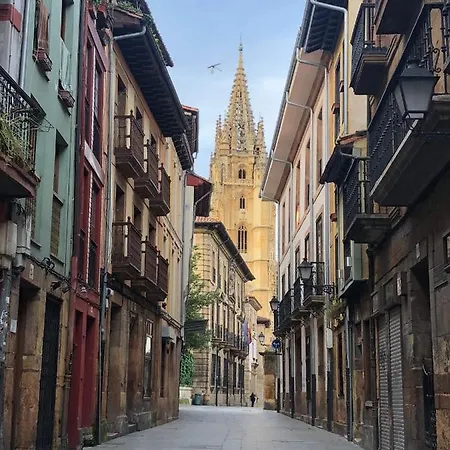 Gonzalez Del Valle Oviedo Buitenkant foto